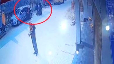 Photo of कपड़े बदलकर जाते CCTV में कैद हुई लखीमपुर से लापता चारों छात्राएं, जांच में जुटी पुलिस