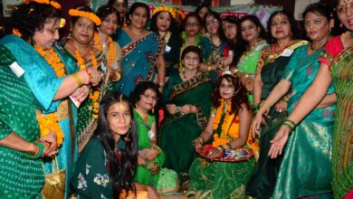 Photo of हरियाली तीज उत्सव में महापौर संयुक्ता भाटिया ने लगाए सावन के गीतो पर ठुमके