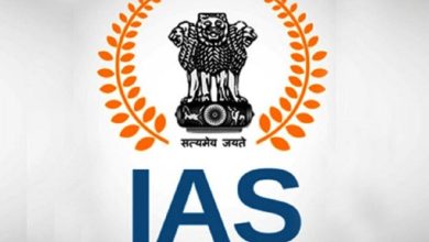 Photo of बिहार में बड़े पैमाने पर IAS-IPS अफसरों के तबादले, नीतीश सरकार ने 13 जिलों के डीएम भी बदले