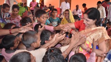 Photo of मोहनलालगंज के नन्दौली गांव के 500 से अधिक बच्चों को मिले खिलौने, खिलौने पाकर झूम उठे बच्चे