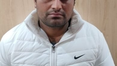 Photo of यूपी एसटीएफ ने सॉल्वर गैंग लीडर समेत सात लोगों को किया लखनऊ से गिरफ्तार