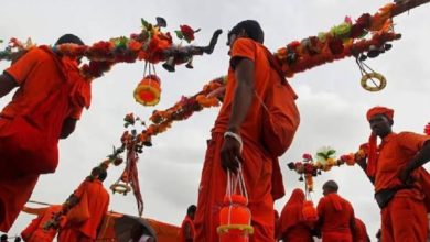 Photo of सड़क हादसे में कांवड़िया की मौत, परिवार वालों ने सड़क पर किया हंगामा